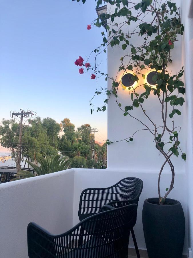 Candele Suites Fira  Ngoại thất bức ảnh